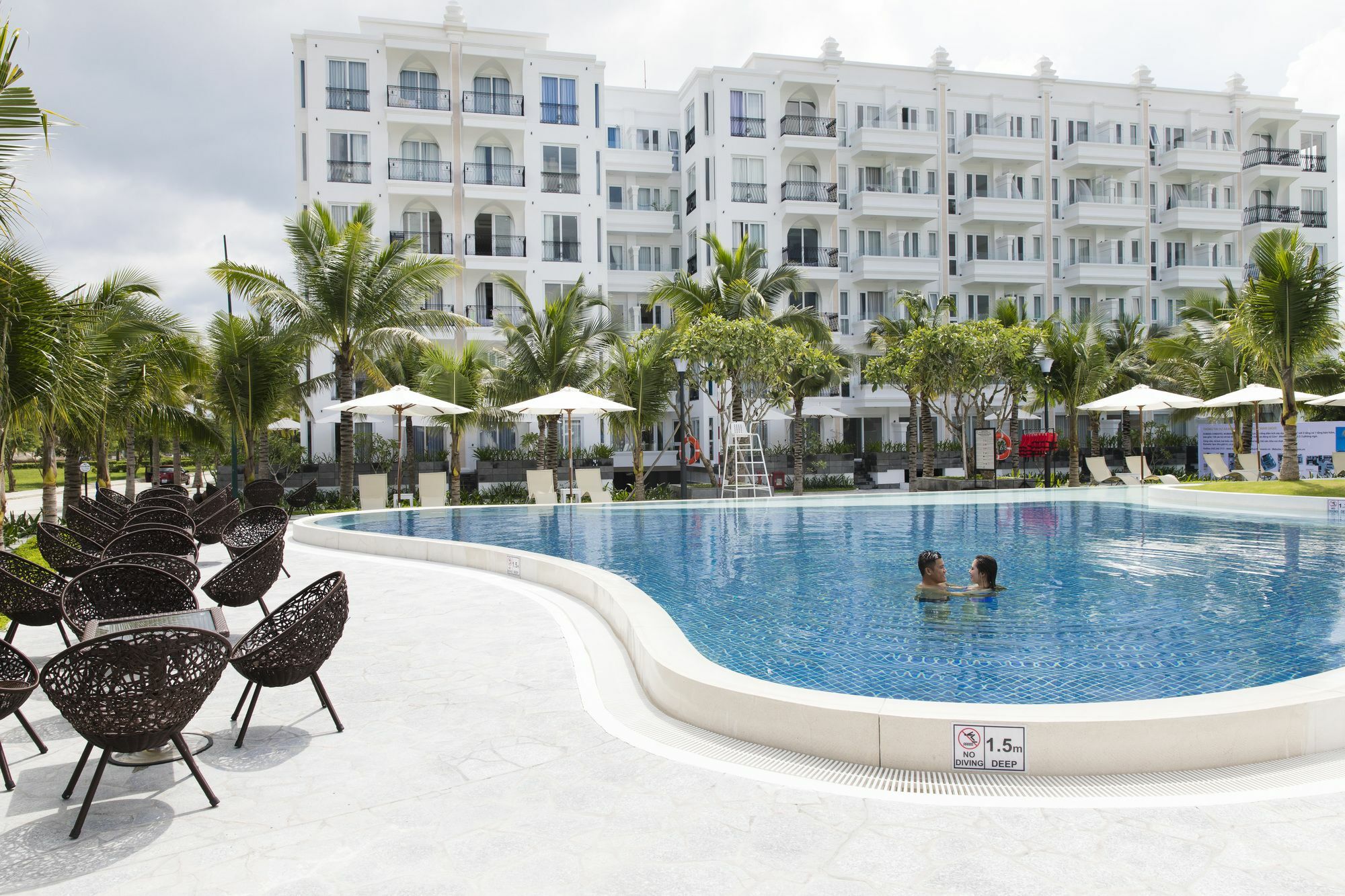 Cham Oasis Nha Trang Resort Condotel Exterior photo