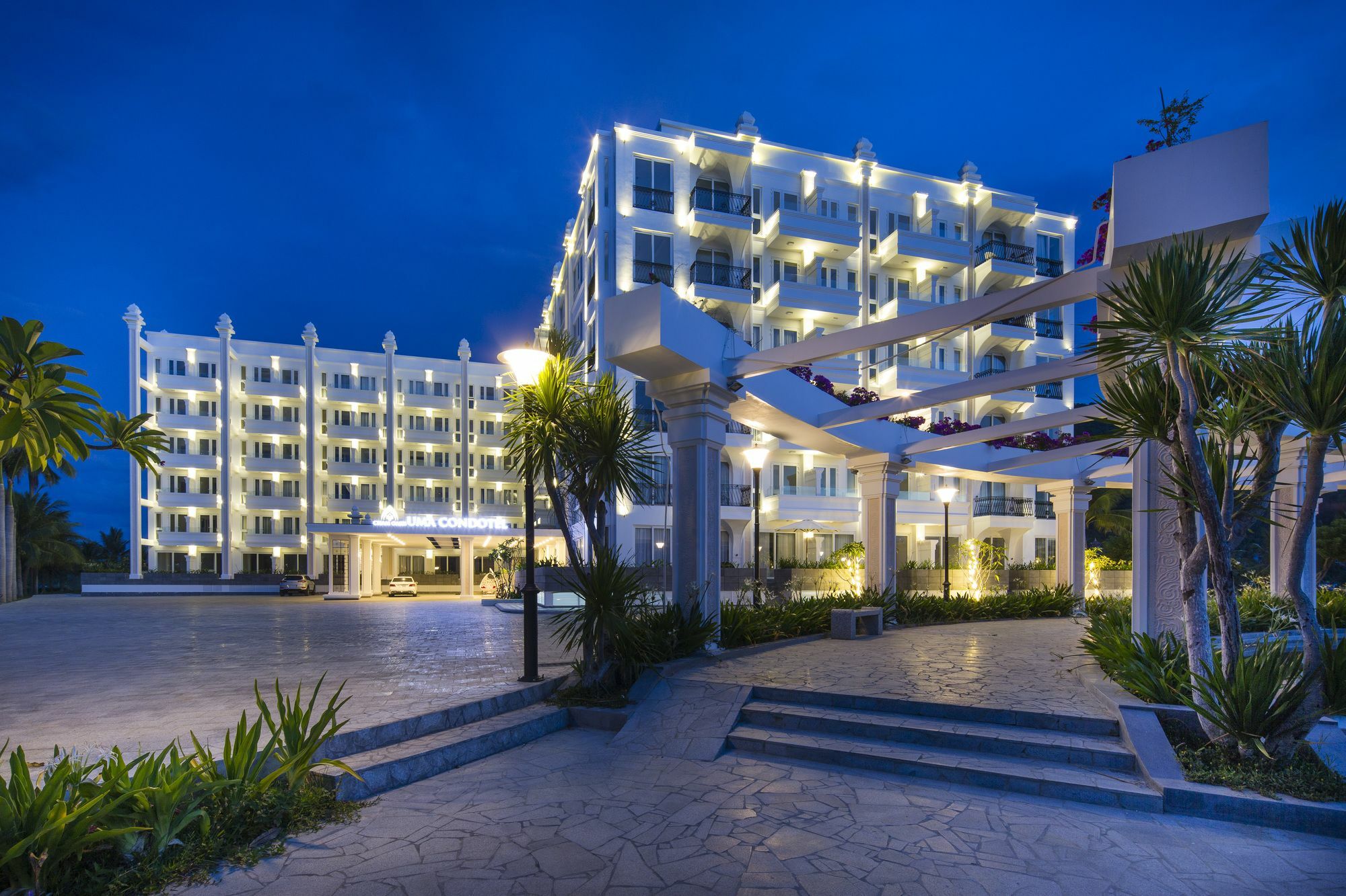 Cham Oasis Nha Trang Resort Condotel Exterior photo